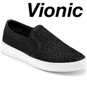 Vionic perforated laser cut slides 6:5 in excellent condition.